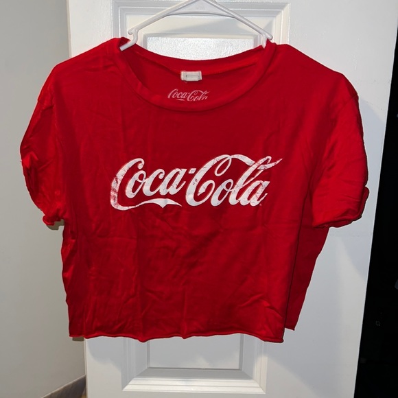 Tops - crop T-shirt